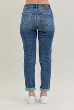 Load image into Gallery viewer, Judy Blue cuff Jeans